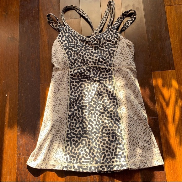 Lululemon Leopard Workout Tank - Picture 2 of 5